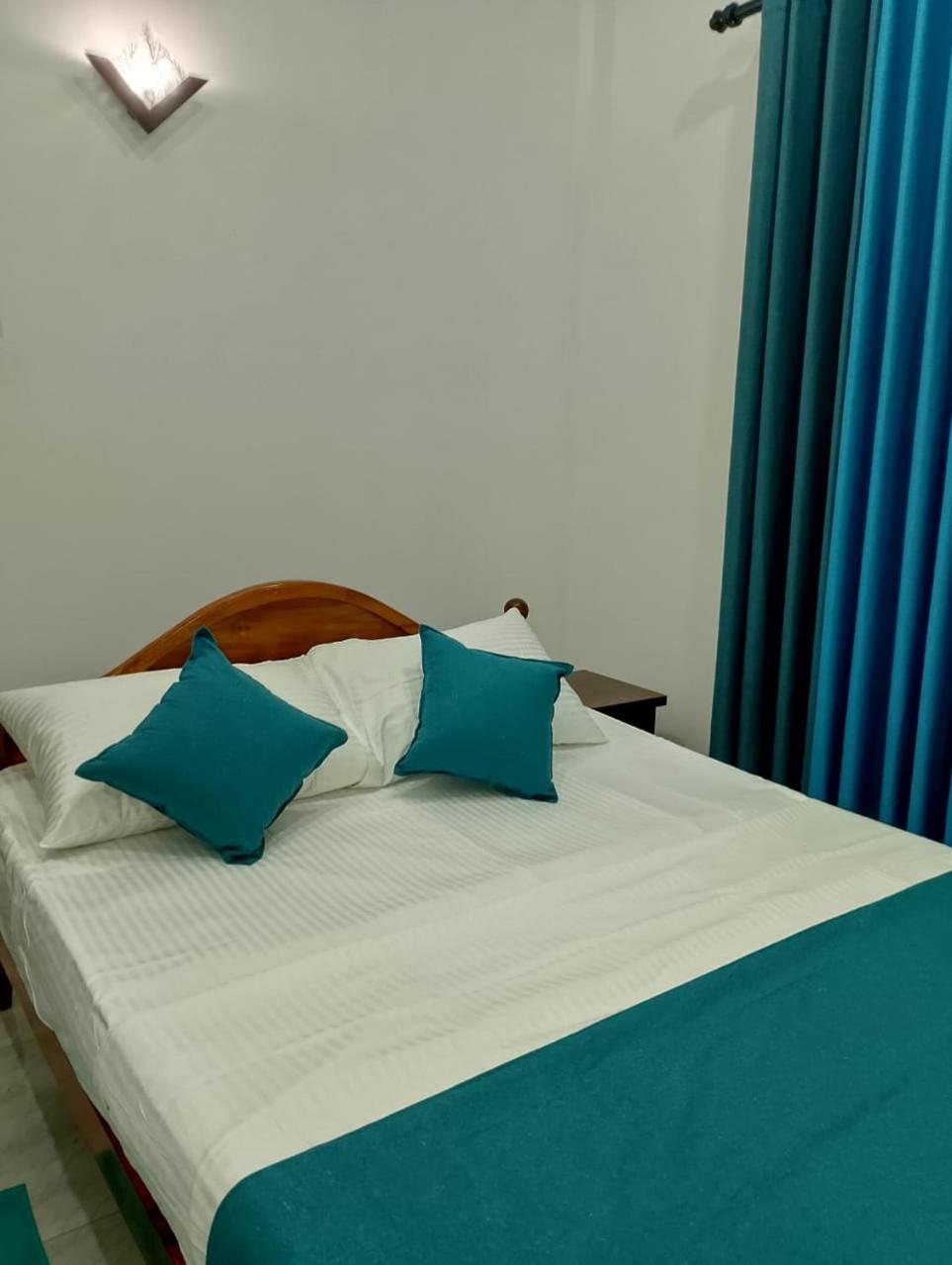 Star Beach Villa Tangalle Exterior photo